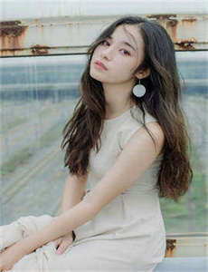 《家有喜妇全集在线观看》