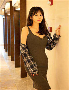 《枪挑豪门众美妇》
